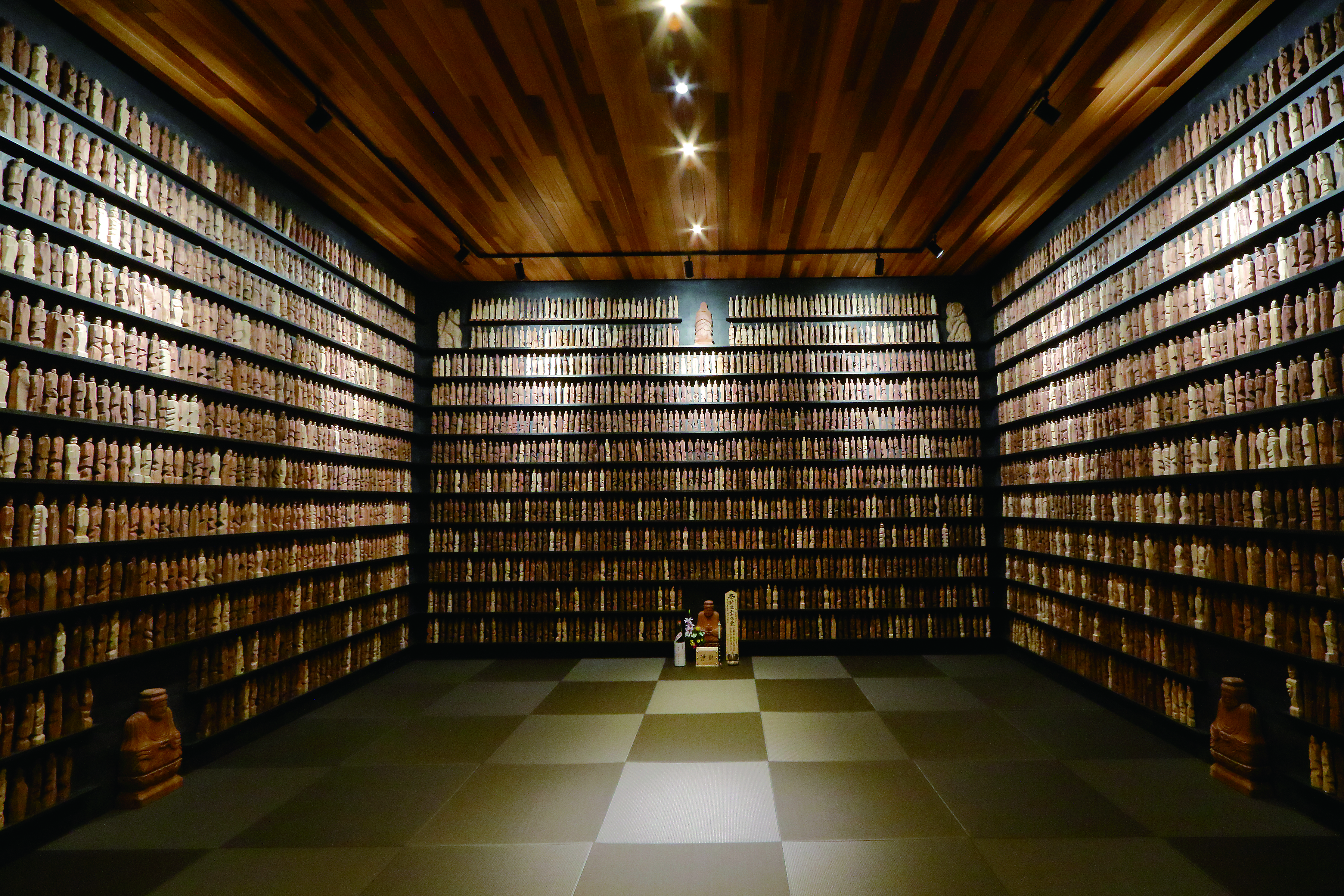 三千神佛安寶堂